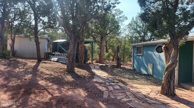 484 W Cone Ln, Ash Fork, AZ 86320 - photo 4
