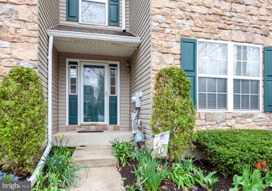 580 Doe Ct, Royersford, PA 19468 - photo 2