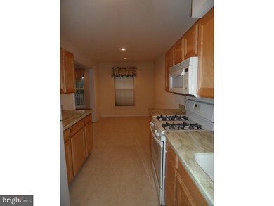 116 E Moreland Ave unit B5, Hatboro, PA 19040 - photo 7