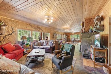 784TwinRiversRd-4