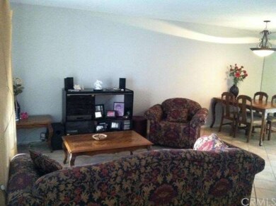 9827 Cedar St unit I, Bellflower, CA 90706 - photo 6