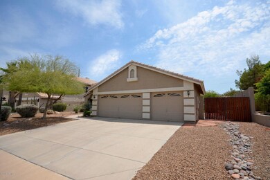 Front View w/RV Gate