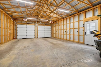 501 North, McArthur, OH 45651 - photo 5