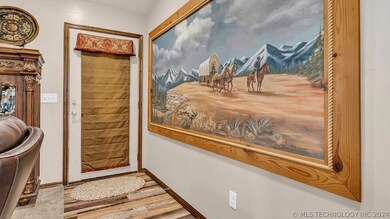 2419 Ponderosa Rd, Ardmore, OK 73401 - photo 5