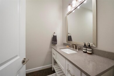 713 Nicholson St unit B, Houston, TX 77007 - photo 7