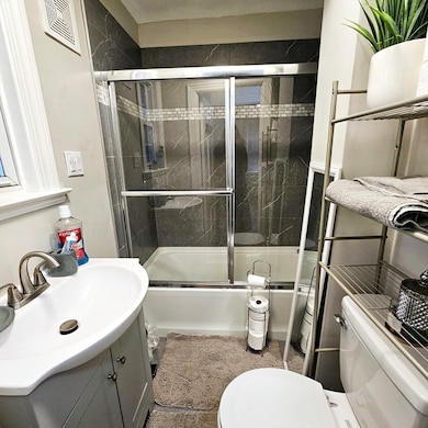 184 Canton St, Providence, RI 02908 - photo 6