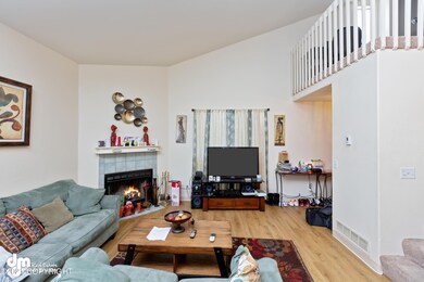04-Living Room MS_1483