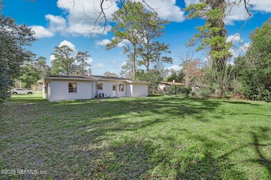 1627 Hazelhurst Dr, Jacksonville, FL 32216 - photo 5