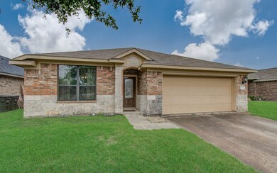 5225 Bailey Ln, Alvin, TX 77511 - photo 6