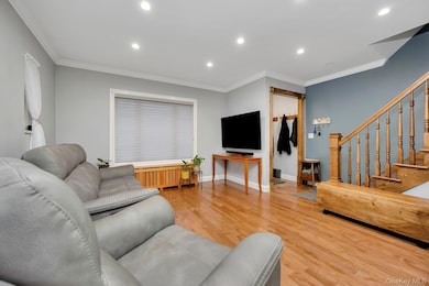 62-02 78th St, Middle Village, NY 11379 - photo 7