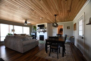 414 Riddell Ct, Irvine, KY 40336 - photo 7