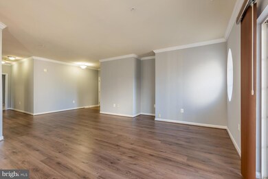 9722 Holmes Place unit 205, Manassas Park, VA 20111 - photo 6