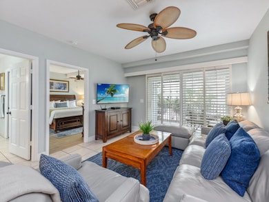 160 Palm St unit 202, Marco Island, FL 34145 - photo 3