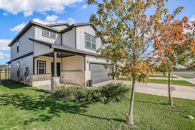 661 Pickrell Loop, Liberty Hill, TX 78642 - photo 2