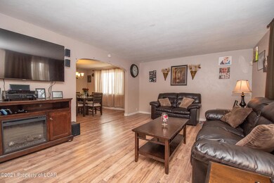 22 Oak St, Wilkes Barre, PA 18702 - photo 4