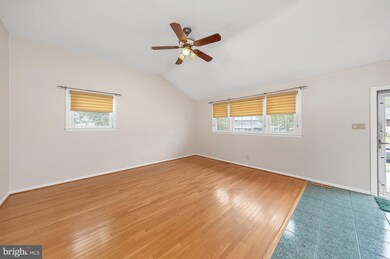 70 Pleasant Valley Dr, West Deptford, NJ 08096 - photo 3