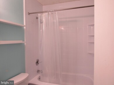 193 Canterbury Ct, East Windsor, NJ 08520 - photo 7