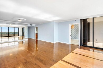 The Plaza of the Palm Beaches unit 97, West Palm Beach, FL 33401 - photo 2