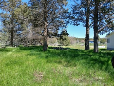 1854 Pintail Dr, Alturas, CA 96101 - photo 2