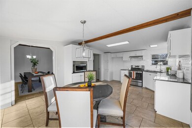 3200 Sarra Ln, Springtown, TX 76082 - photo 7