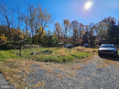 2261 S Forge Rd, Palmyra, PA 17078 - photo 2