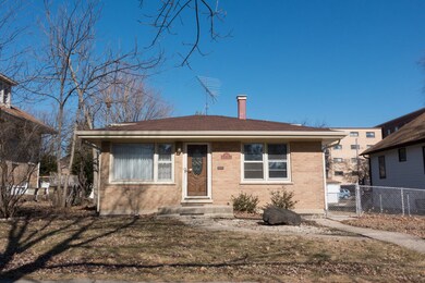 1622 Oakwood Ave, Des Plaines, IL 60016 - photo 3