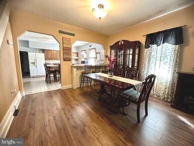 2740 Pleasant St, Camden, NJ 08105 - photo 4