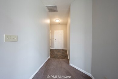 2469 Cedarmill Dr, Franklin, IN 46131 - photo 3