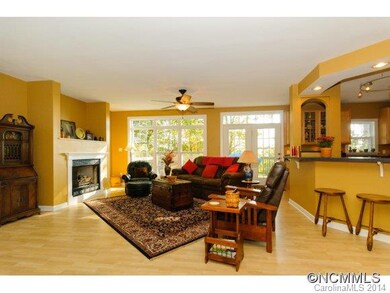 Living room with Fireplace