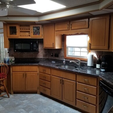 19 Fir Rd, Rockland, MA 02370 - photo 4