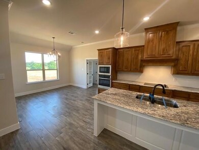 1037 Katie Ct, Azle, TX 76020 - photo 5