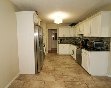 198 Corbitt Dr unit 1, Douglas, GA 31533 - photo 7