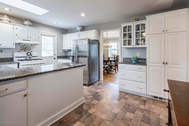 3 Sugar Maple Dr, Red Bank, NJ 07701 - photo 4