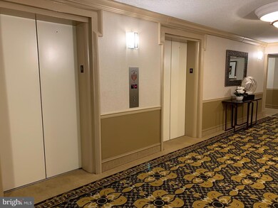 10609 Valley Forge Cir unit 609, King of Prussia, PA 19406 - photo 7