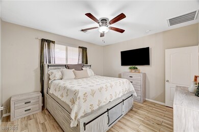 7619 Red Cloud Peak St, Las Vegas, NV 89166 - photo 5