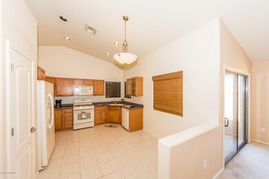 460 Kitchen