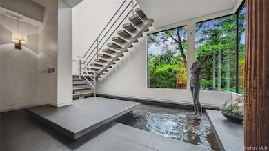 7 Folie Ct, Manhasset, NY 11030 - photo 5