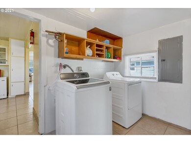 1525 Elm St SW, Albany, OR 97321 - photo 7