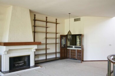 Greatroom With Fireplace and Wet Bar