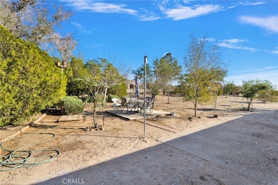 38744 E End Rd, Lucerne Valley, CA 92356 - photo 4
