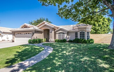 1610 Cindy St-4