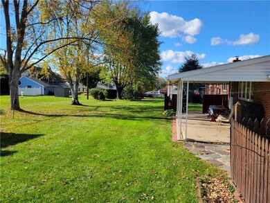 3352 Gail Ln, Whitehall, PA 18052 - photo 4