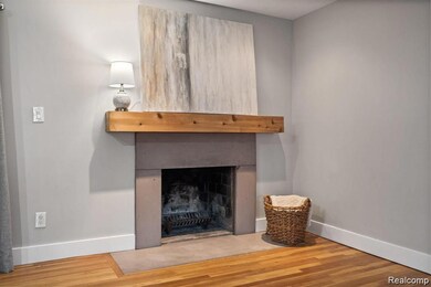 195 Nesbit Ln, Rochester Hills, MI 48309 - photo 7