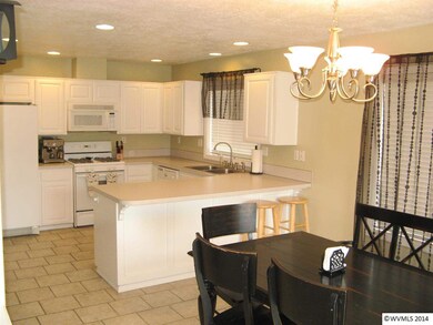 998 Stonebridge Ave NE, Keizer, OR 97303 - photo 4