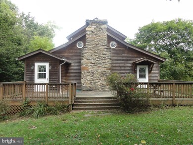 18370 Silcott Springs Rd, Purcellville, VA 20132 - photo 4