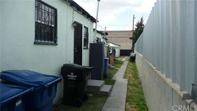 314 E 99th St, Inglewood, CA 90301 - photo 3