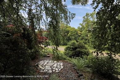 1649 Boynton Dr, Lansing, MI 48917 - photo 7
