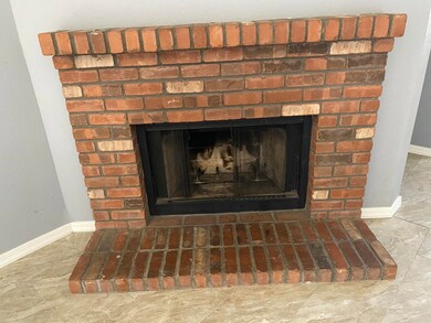 Fireplace 4547 E Grove