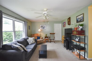 37 Unity St, Rochester, NH 03868 - photo 3