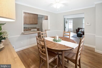 1809 Darrich Dr, Parkville, MD 21234 - photo 4